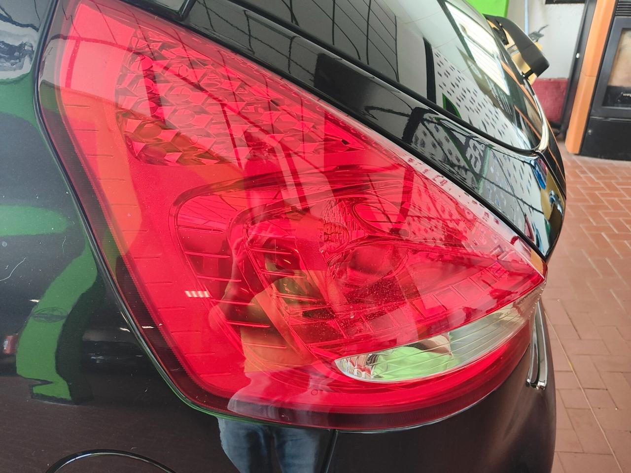 FORD FIESTA 23.000KM NEOPATENTATI