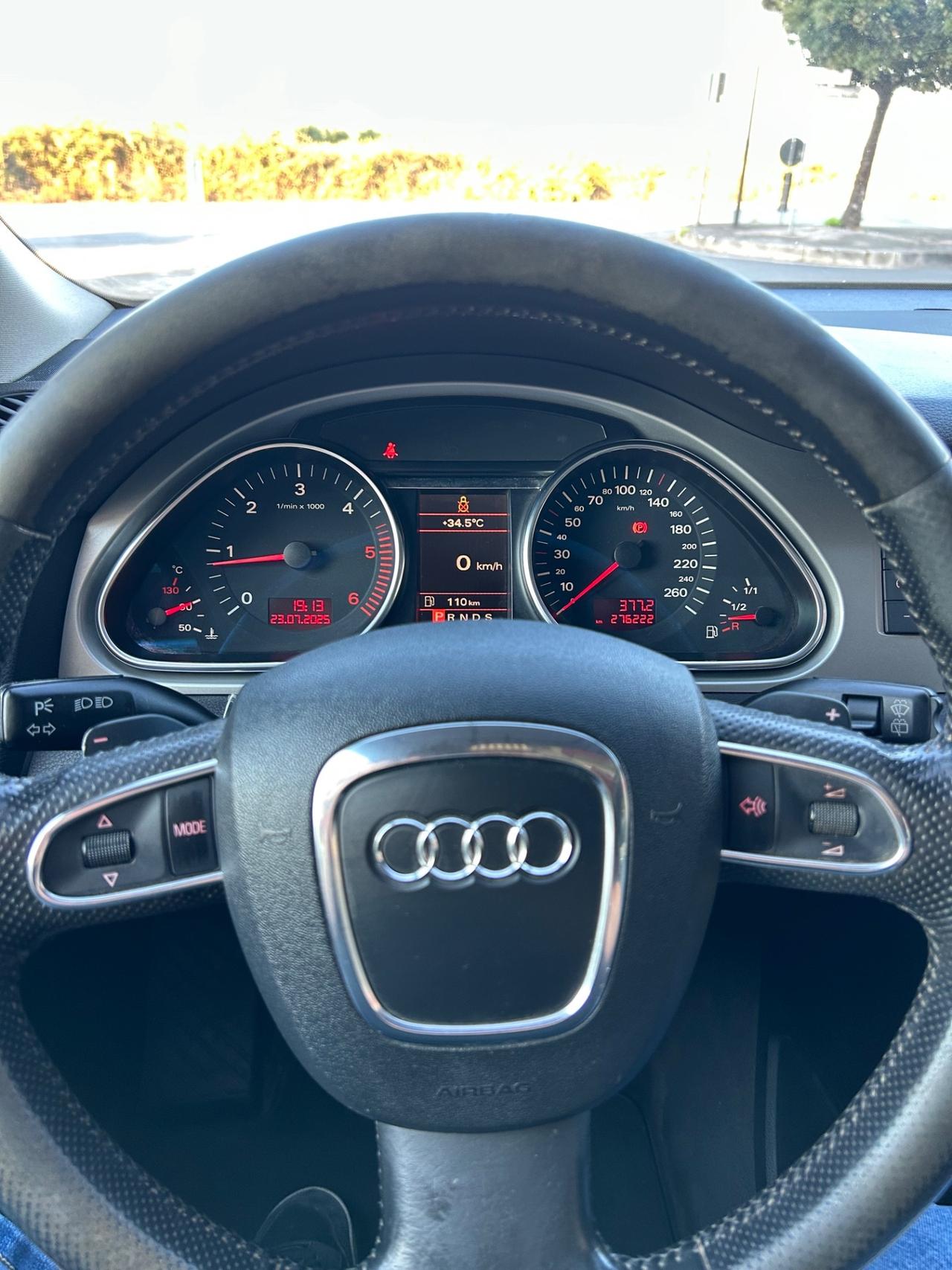 Audi Q7 3.0 V6 TDI 233CV quattro tiptronic