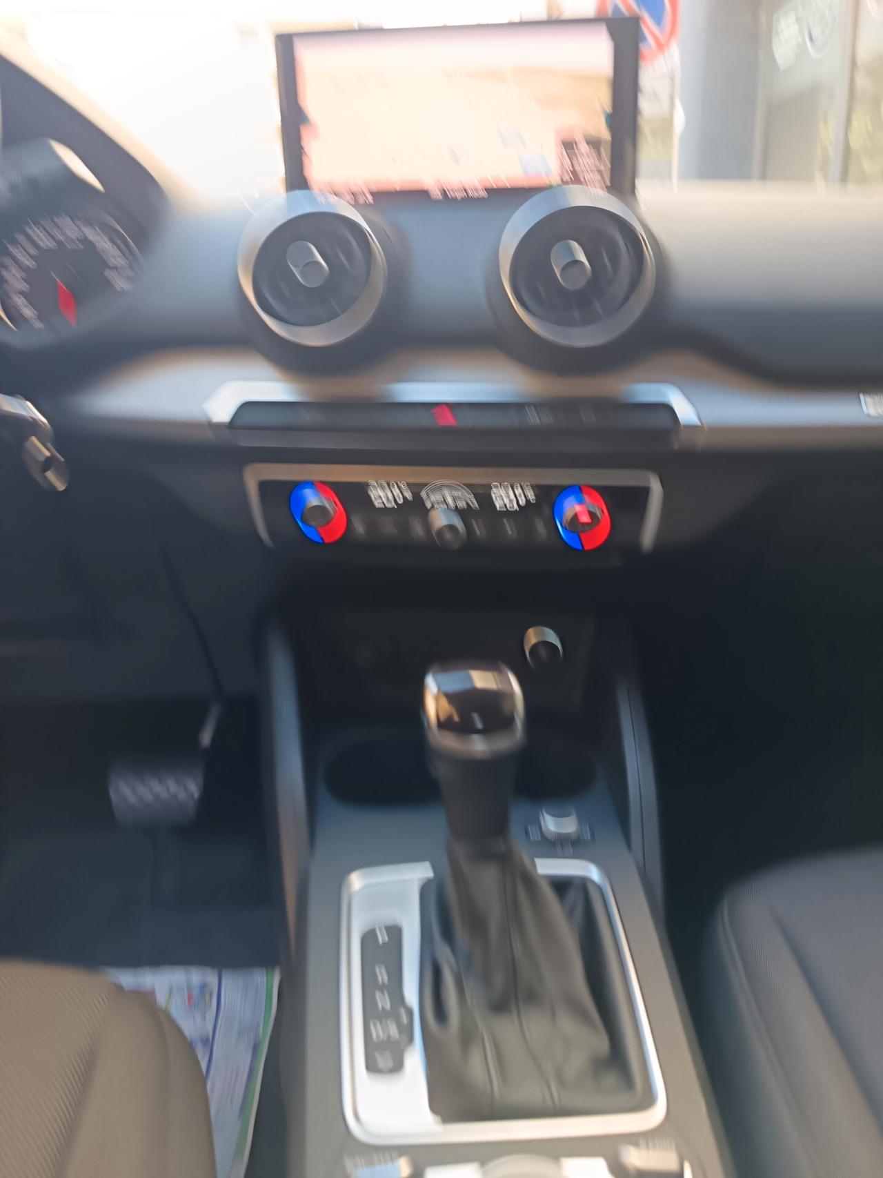 Audi Q2 30-2.0TDI115CV S tronic Business KM 105MILA