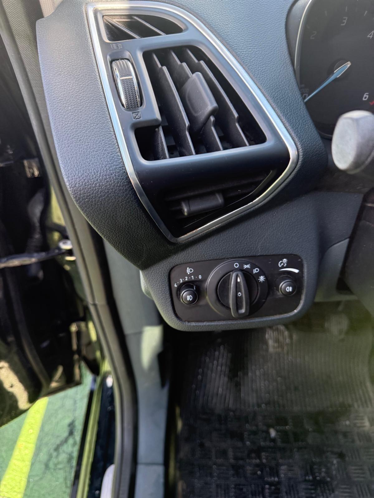 FORD CMAX