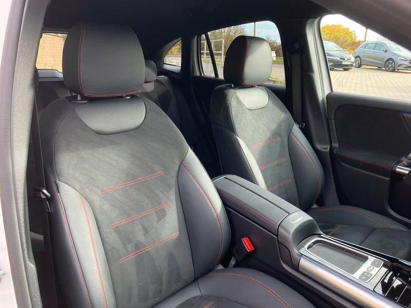 Mercedes-Benz GLA GLA 180 AMG Line ADVANCE PLUS LED CAMERA KEYLESS