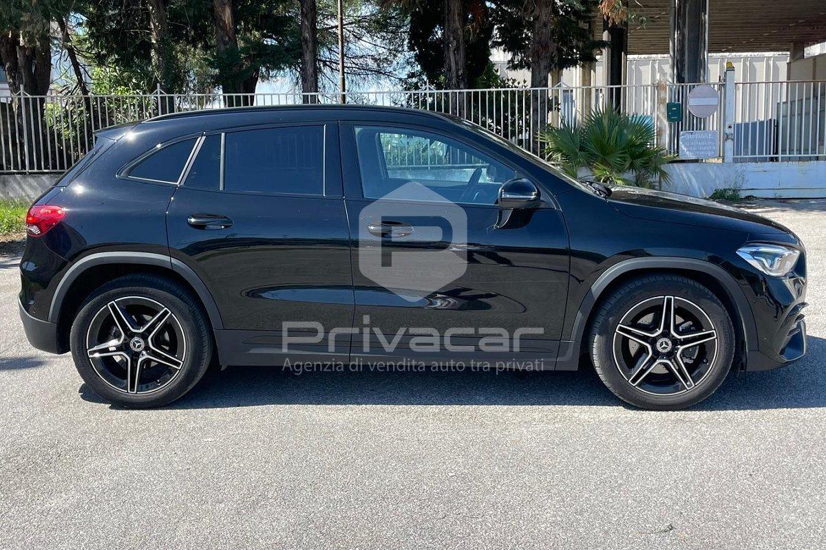 MERCEDES GLA 200 d Automatic Premium