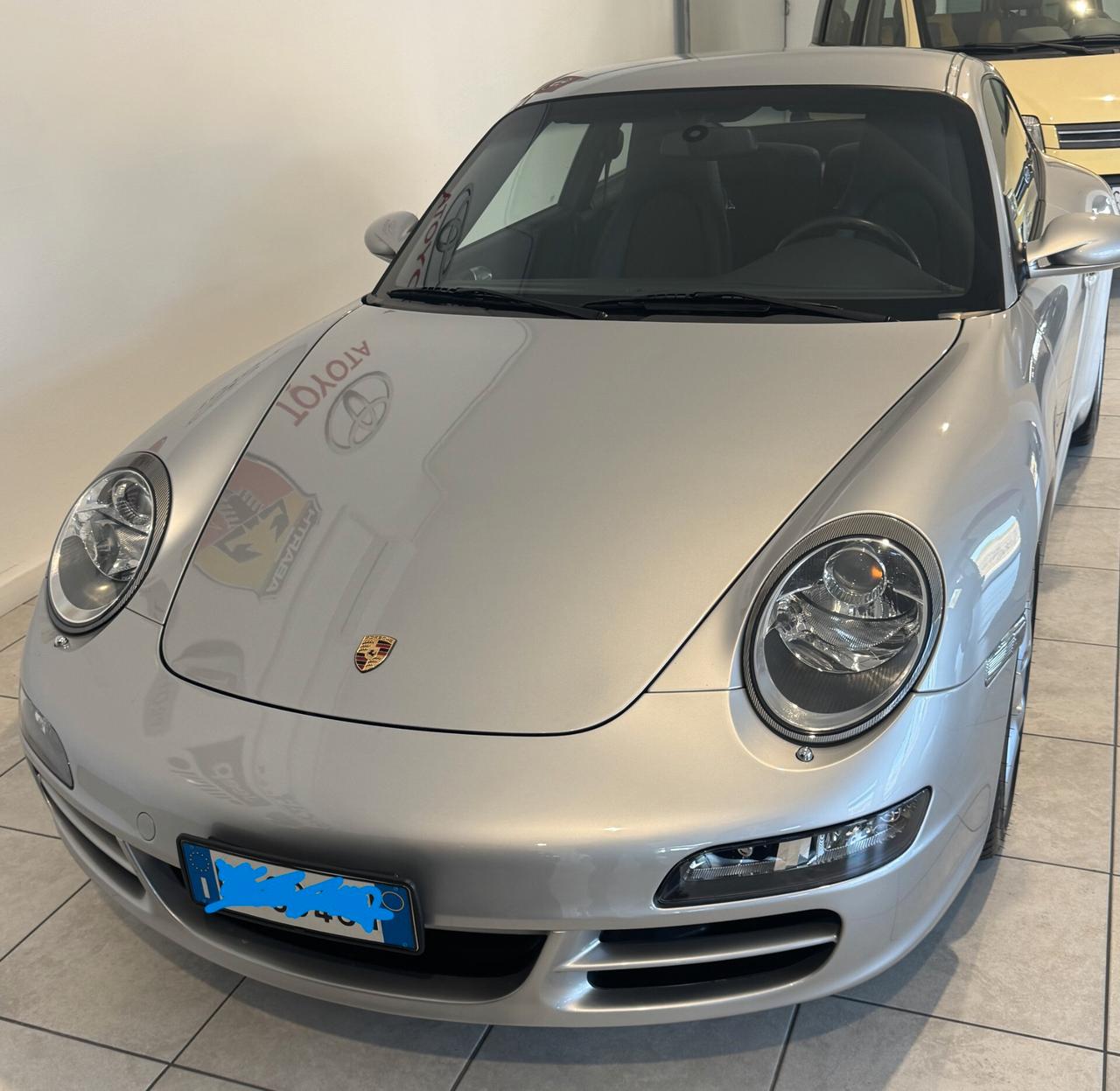 Porsche 911 Carrera Coupé