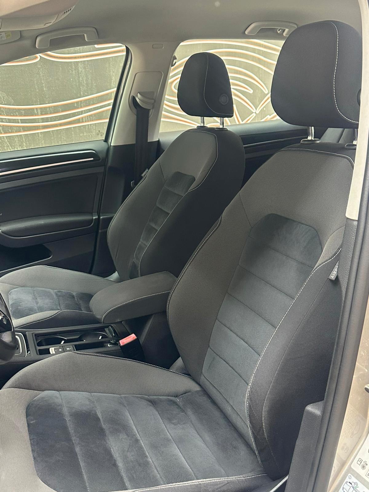 Volkswagen Golf Business 1.6 TDI DSG BlueMotion