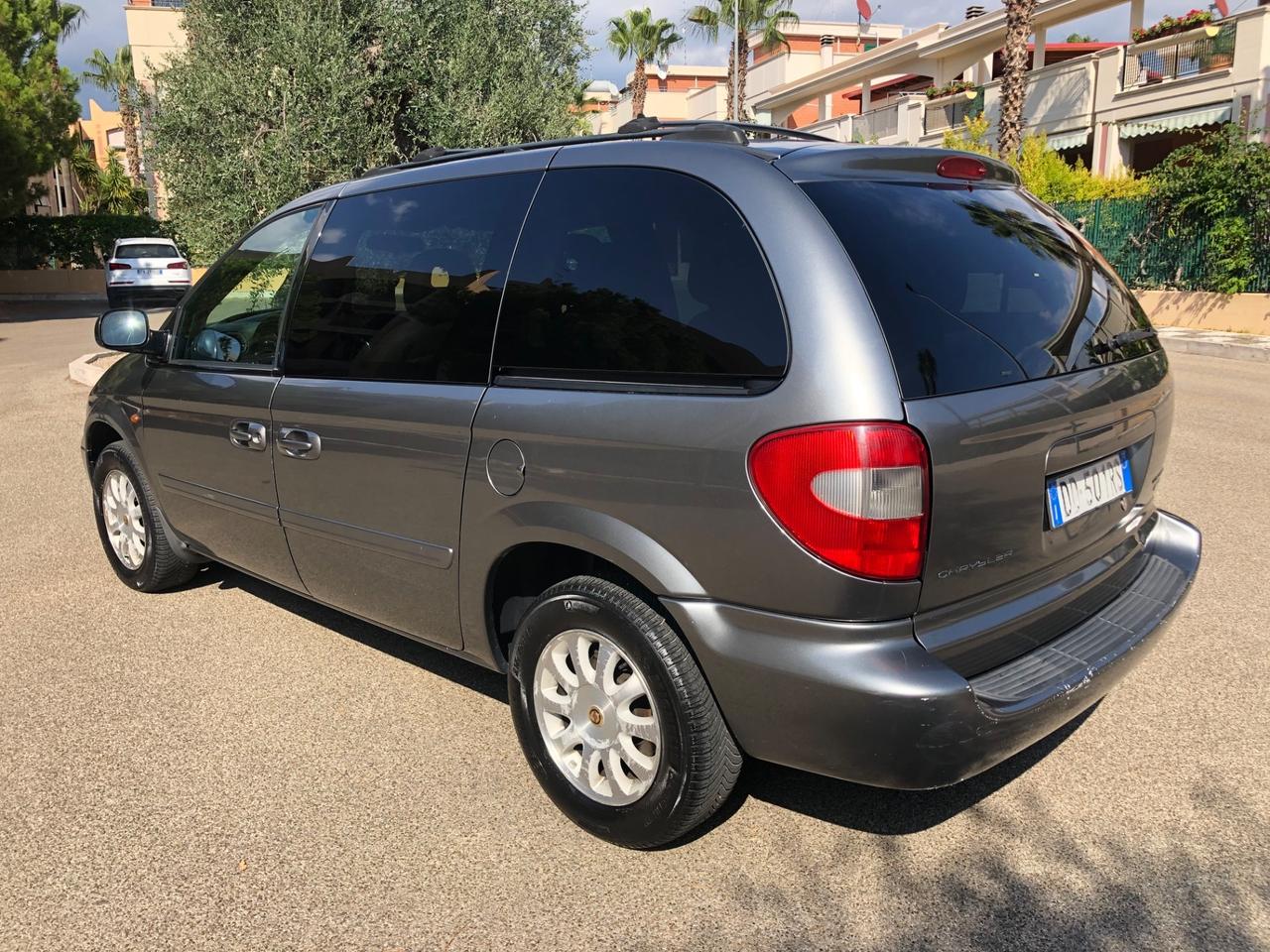 Chrysler Voyager 2.8 CRD cat LX Leather Auto