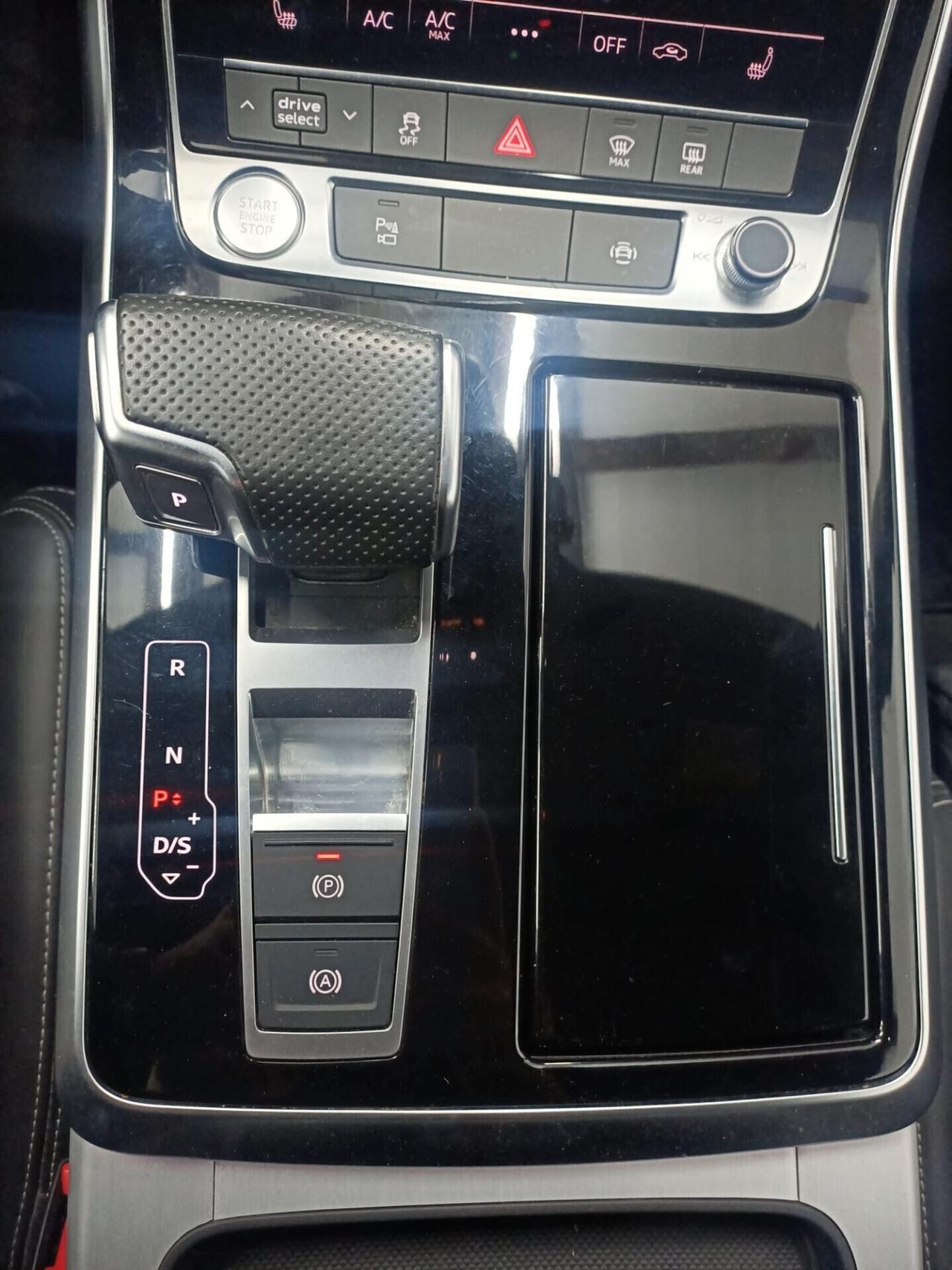 Audi Q8 50 TDI 286 CV quattro tiptronic Sport