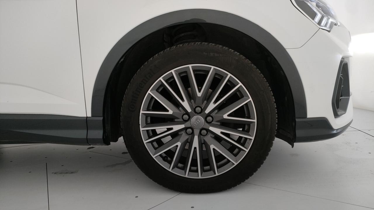 AUDI Q3 I 2019 Sportback - Q3 Sportback 35 1.5 tfsi mhev Business Plus s-tronic