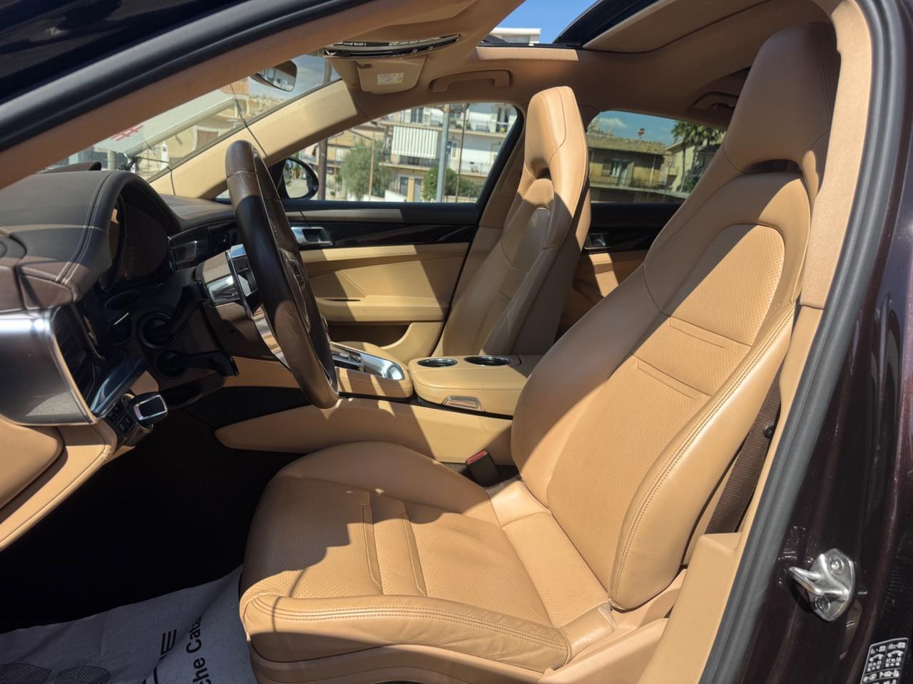 PORSCHE PANAMERA 4 E-HYBRID 462 CV TETTO FULL IVA
