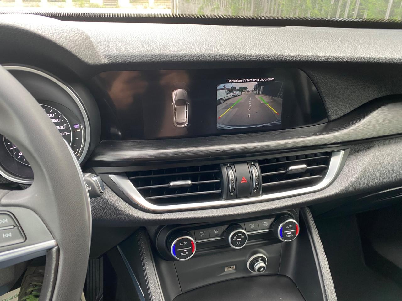 Alfa Romeo Stelvio 2.2 Turbodiesel 180 CV AT8 RWD Executive