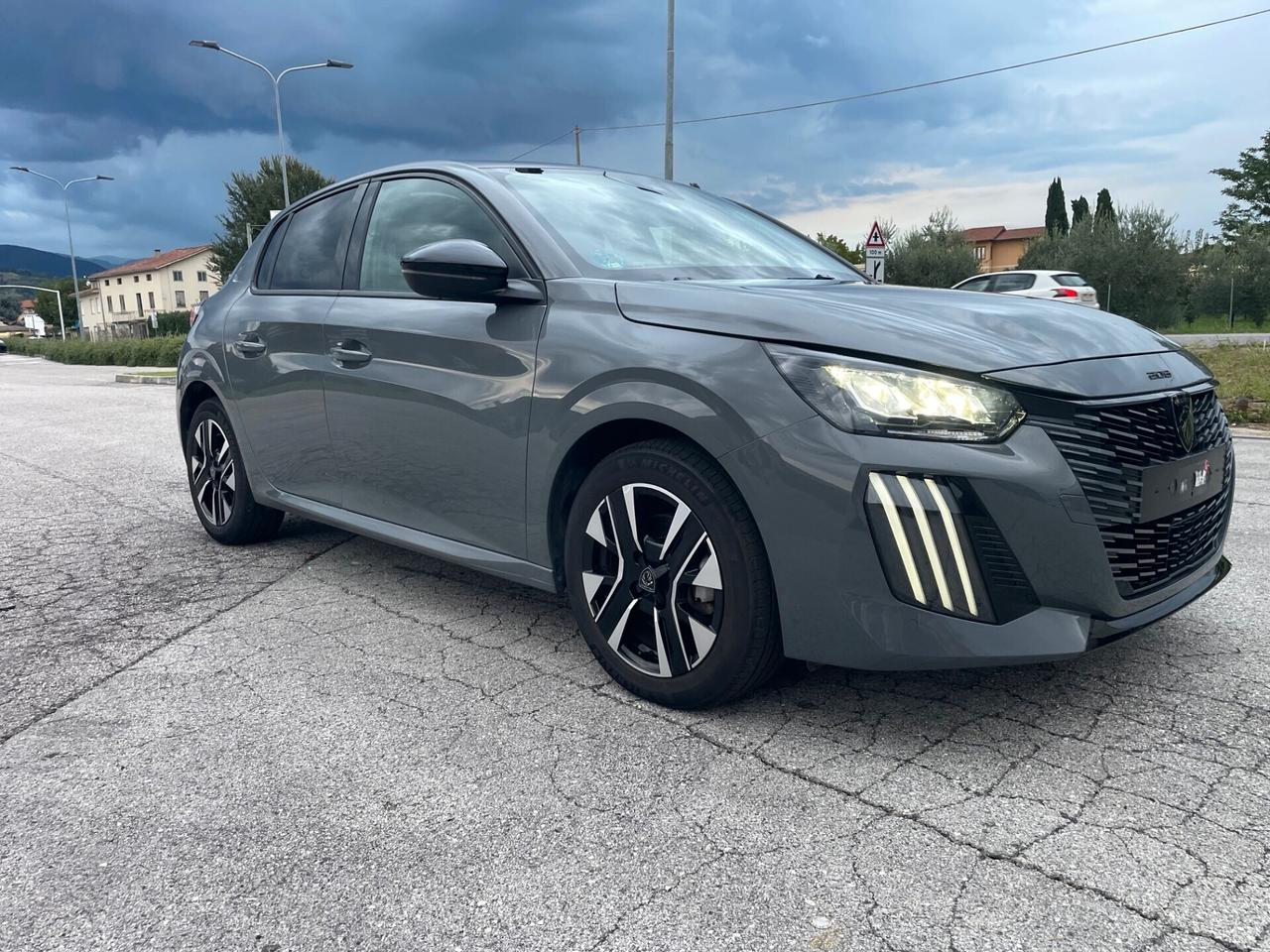 Peugeot 208 PureTech 100 Stop&Start 5 porte Allure