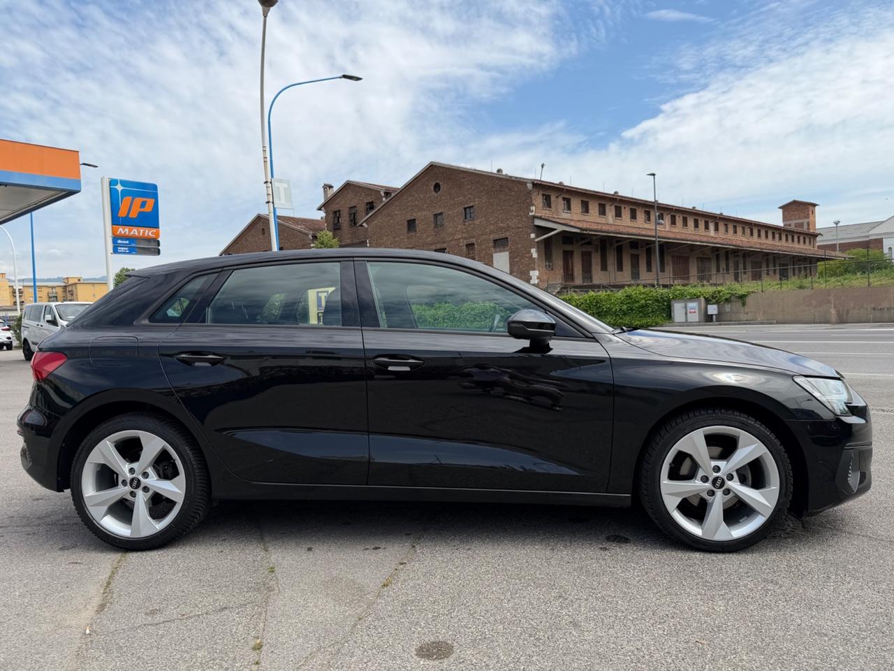 Audi A3 Sedan 35 TDI S tronic Business Advanced