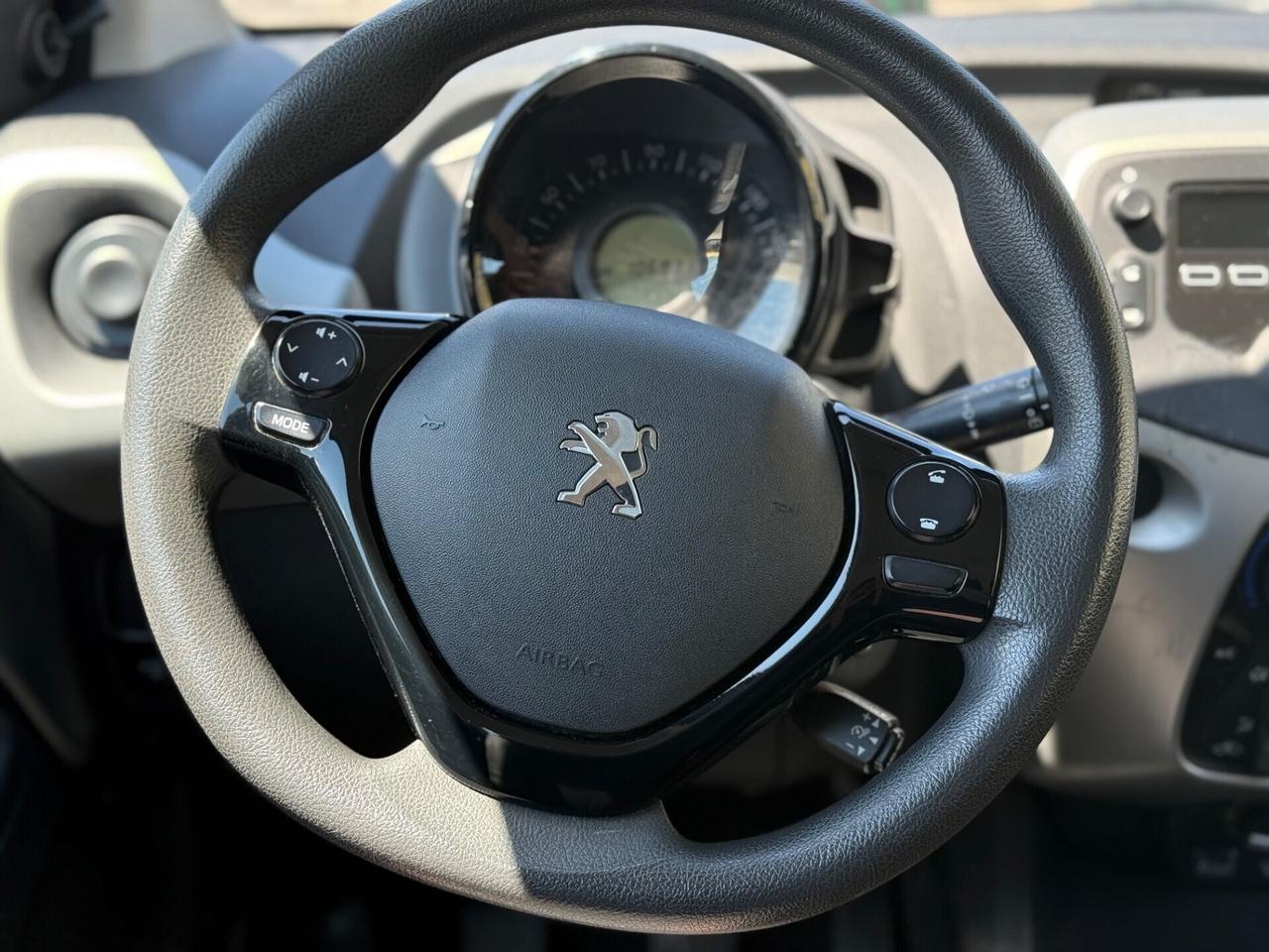Peugeot 108 1.2 3 porte Active GARANTITA