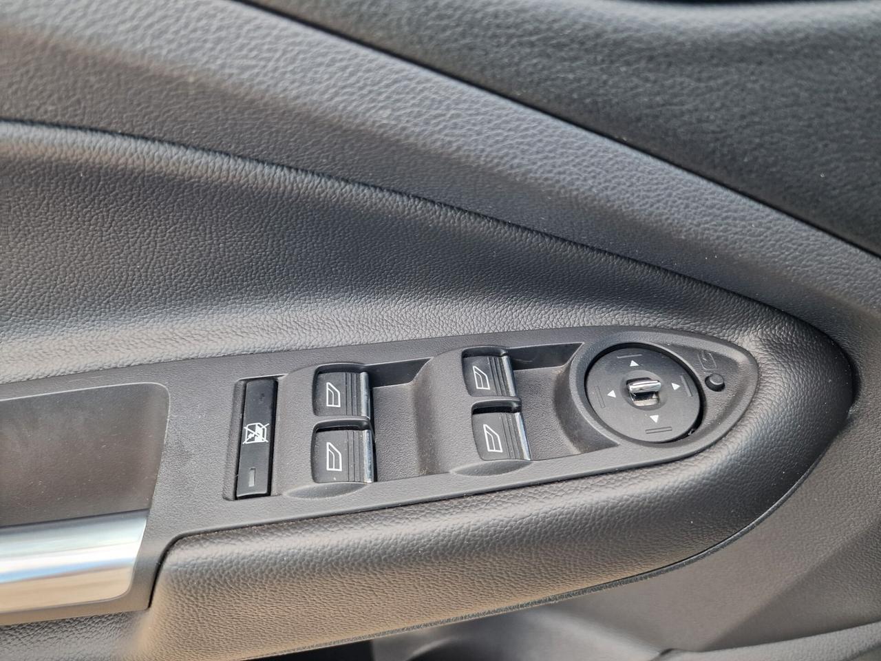 Ford Kuga 2.0 TDCI 140 CV 2WD Titanium