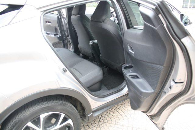 TOYOTA C-HR 1.8 Hybrid E-CVT Trend