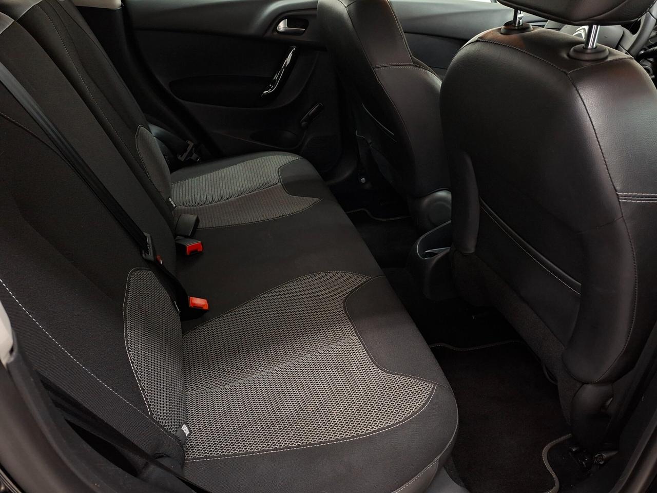 Citroen C3 1.2 VTi 82cv Vanity Fair 10