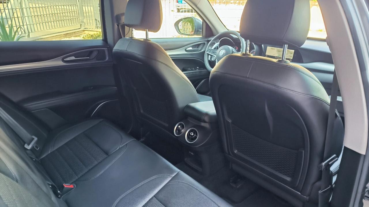 Alfa Romeo Stelvio 2.2 Turbodiesel 210 CV AT8 Q4 B-Tech