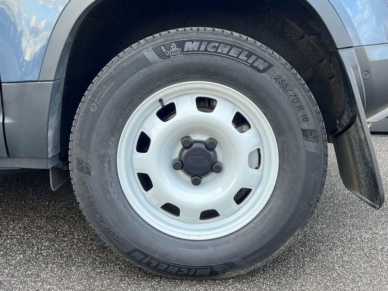 Land Rover Defender 90 3.0D I6 First Edition AWD auto. 249 CV