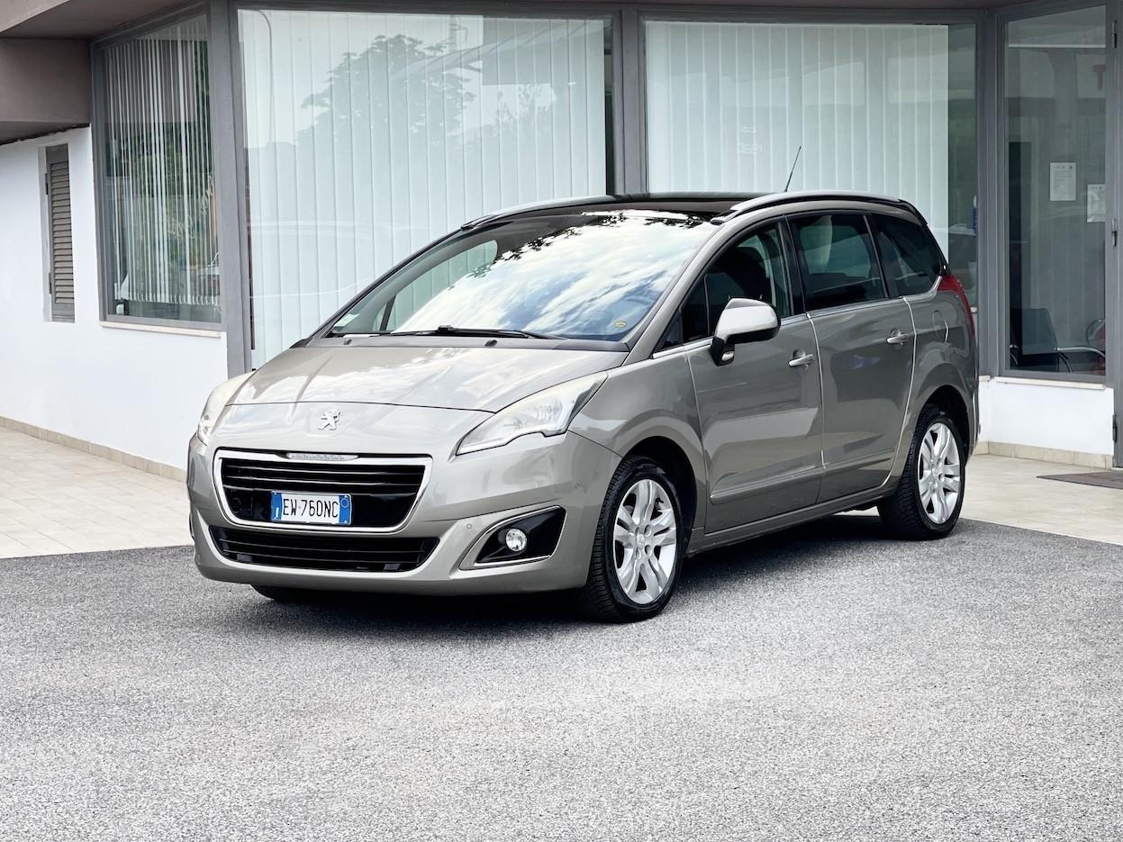 Peugeot 5008 1.6 Diesel 115CV E5 7 Posti - 2014