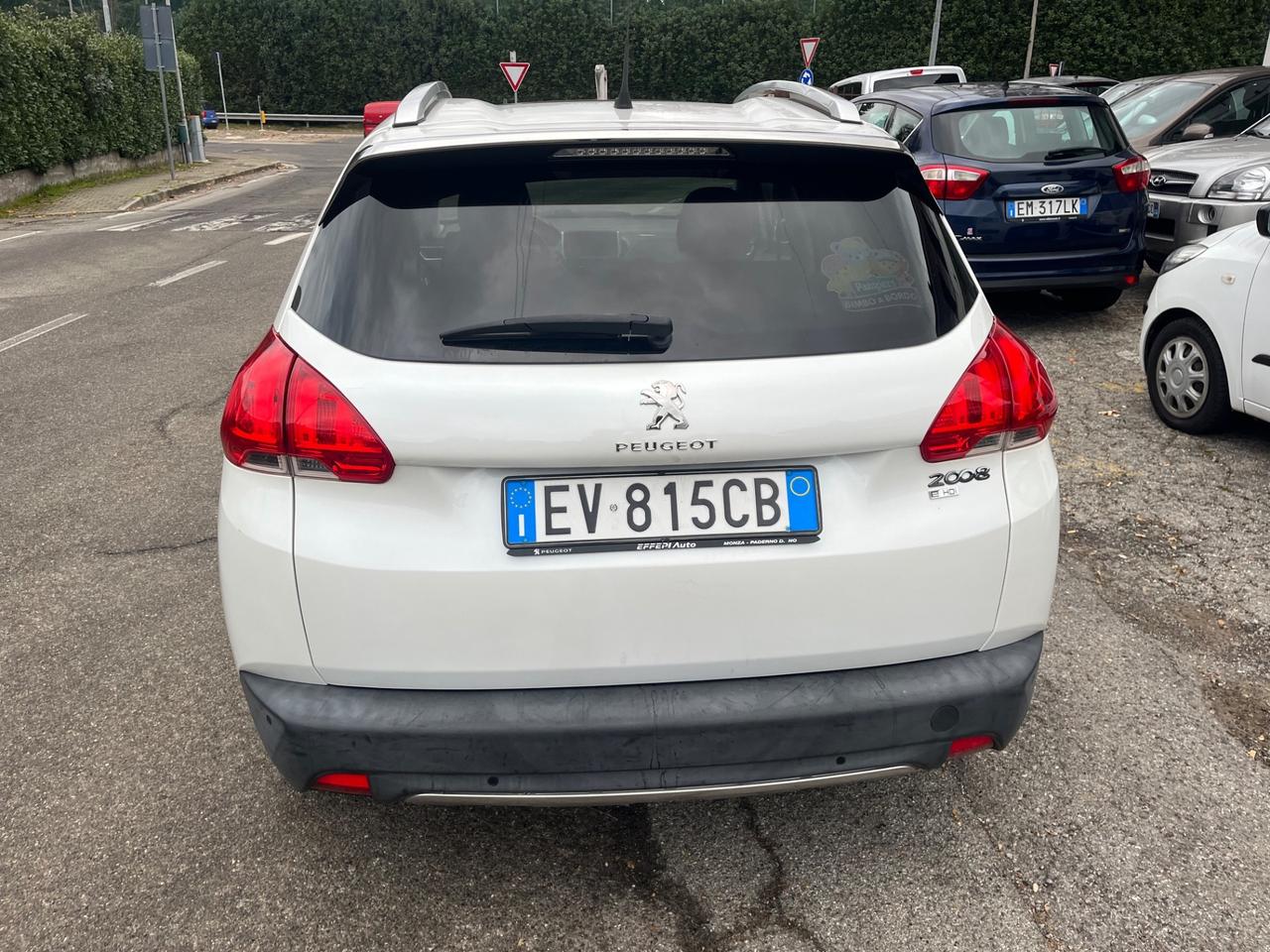 Peugeot 2008 1.6 e-HDi 115 CV/Euro5B con FAP/unico proprietario