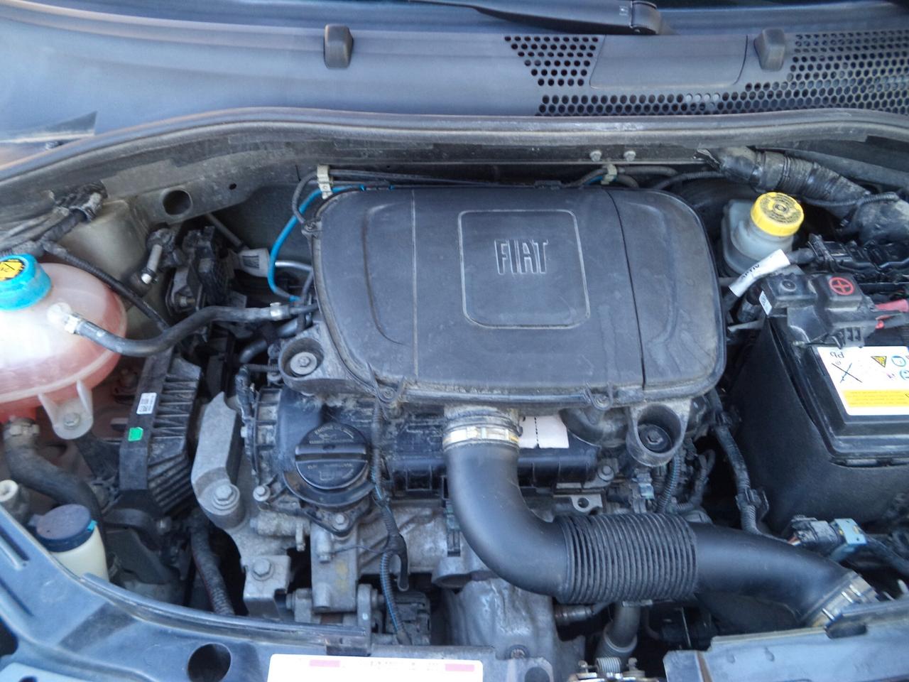 Fiat 500 C 1.0 Hybrid Lounge OK NEOPATENTATI
