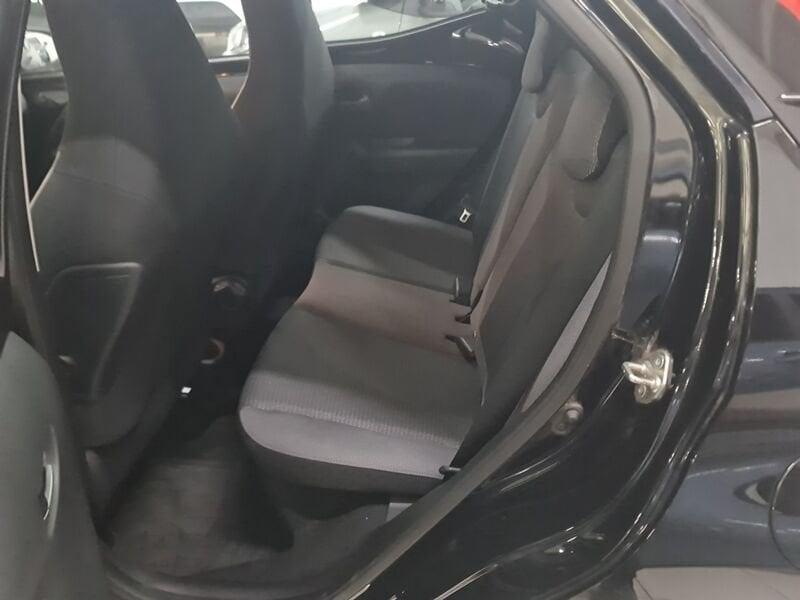 Toyota Aygo Aygo Connect 1.0 VVT-i 72 CV 5 porte x-play