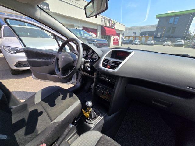 PEUGEOT 207 1.4 8V 75CV 5p. UNICO PROPRIETARIO PERMUTE