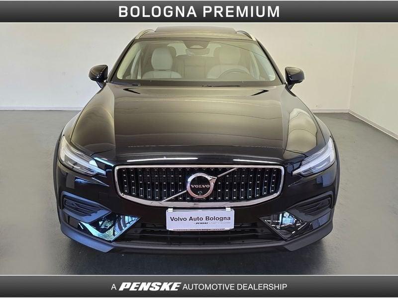 Volvo V60 Cross Country V60 Cross Country B5 AWD automatico Plus