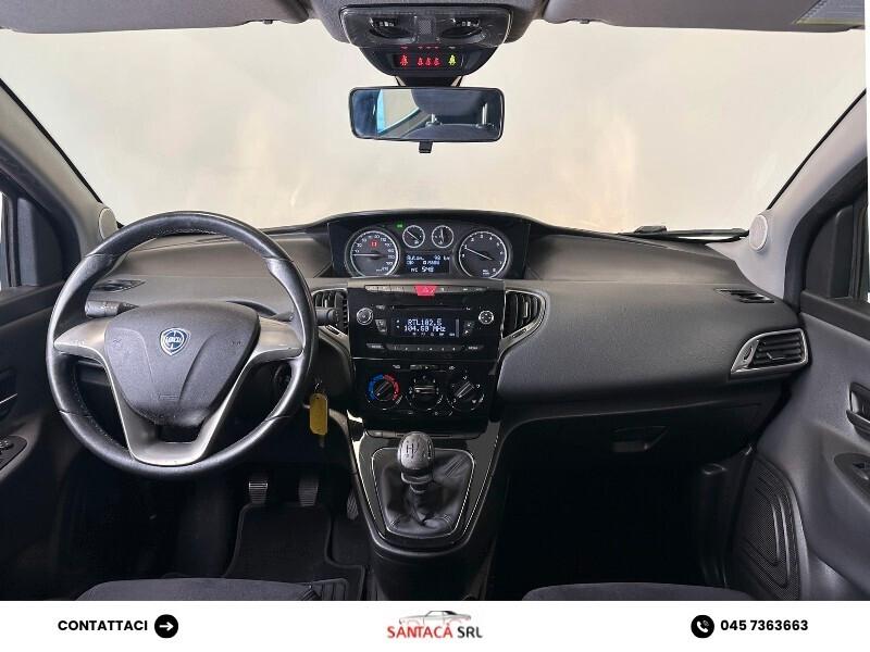 Lancia Ypsilon 1.2 69 CV 5 porte Platinum