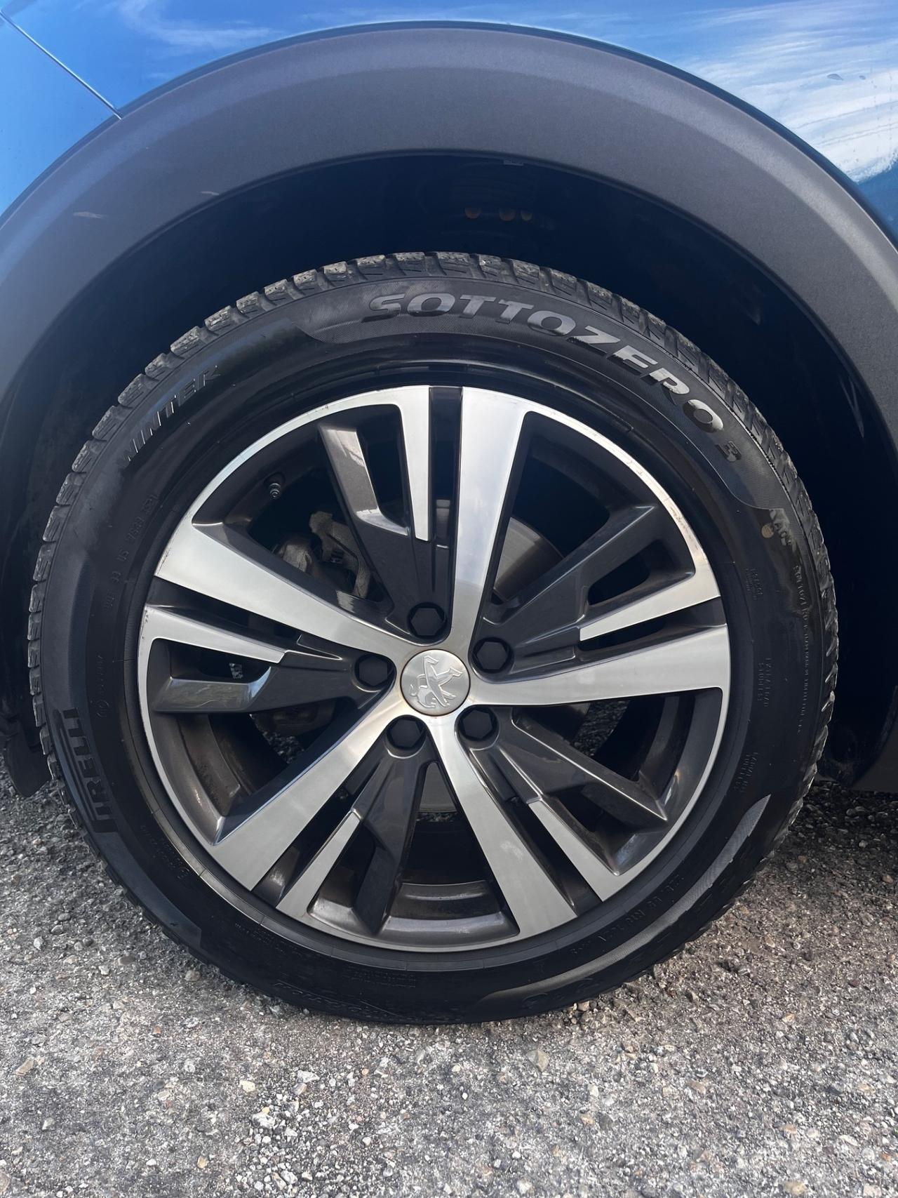 Peugeot 5008 BlueHDi 130 S&S EAT8 Allure