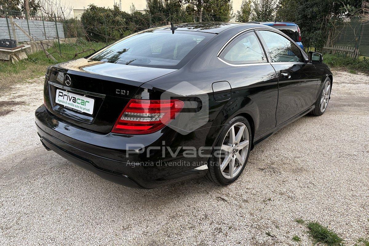 MERCEDES C 220 CDI BlueEFFICIENCY Coupé Avantgarde