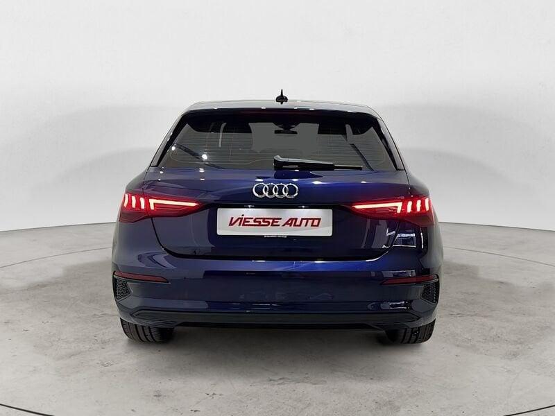 Audi A3 35 TFSI S tronic Business