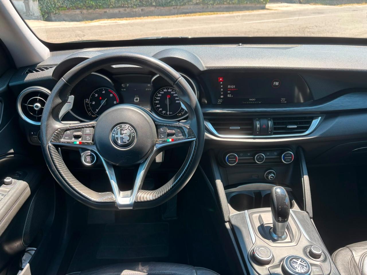 Alfa Romeo Stelvio 2.2 Turbodiesel 180 CV AT8 Q4 Business