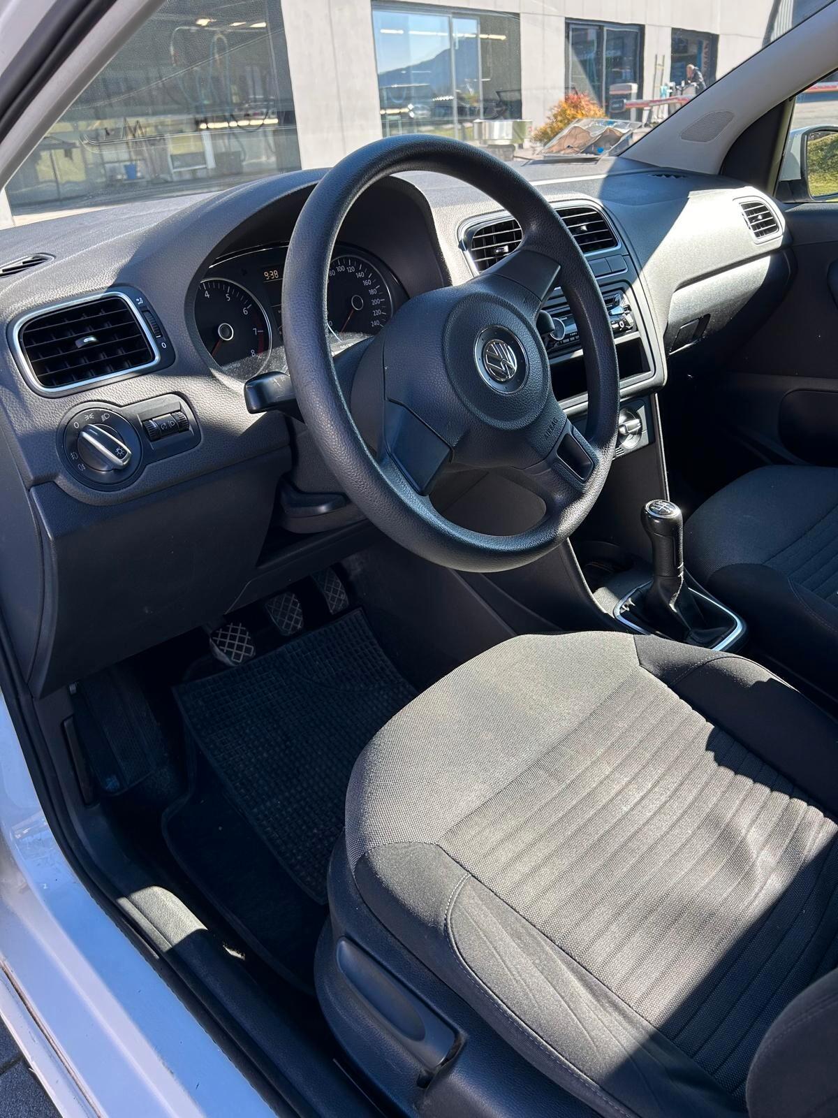 Volkswagen Polo 1.2 70 CV 5p. Comfortline neo patentati