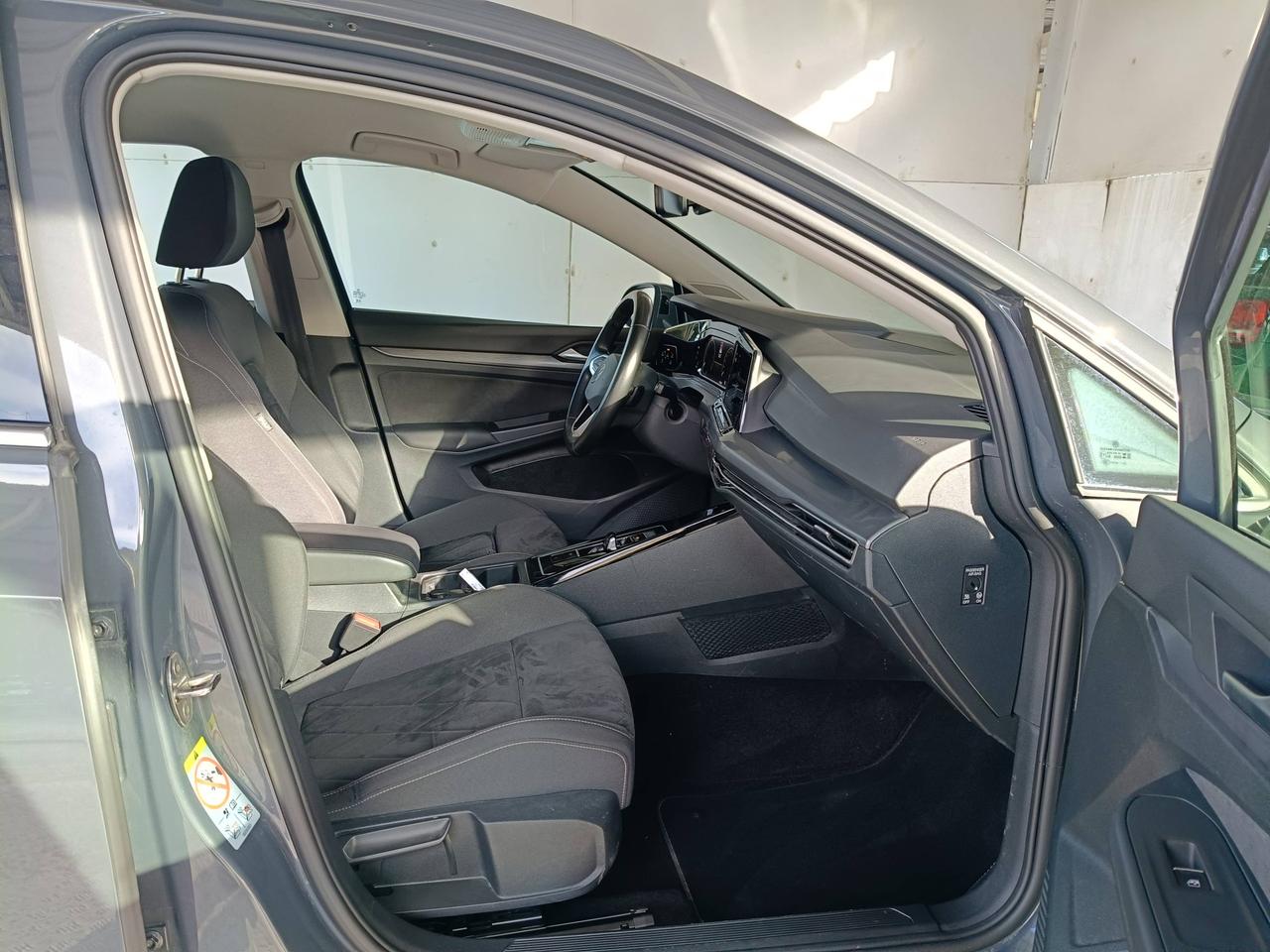 VOLKSWAGEN Golf VIII 2020 - Golf 2.0 tdi Style 150cv dsg