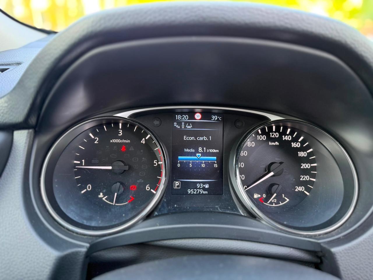NISSAN X-TRAIL 2.0 dCi 4x4