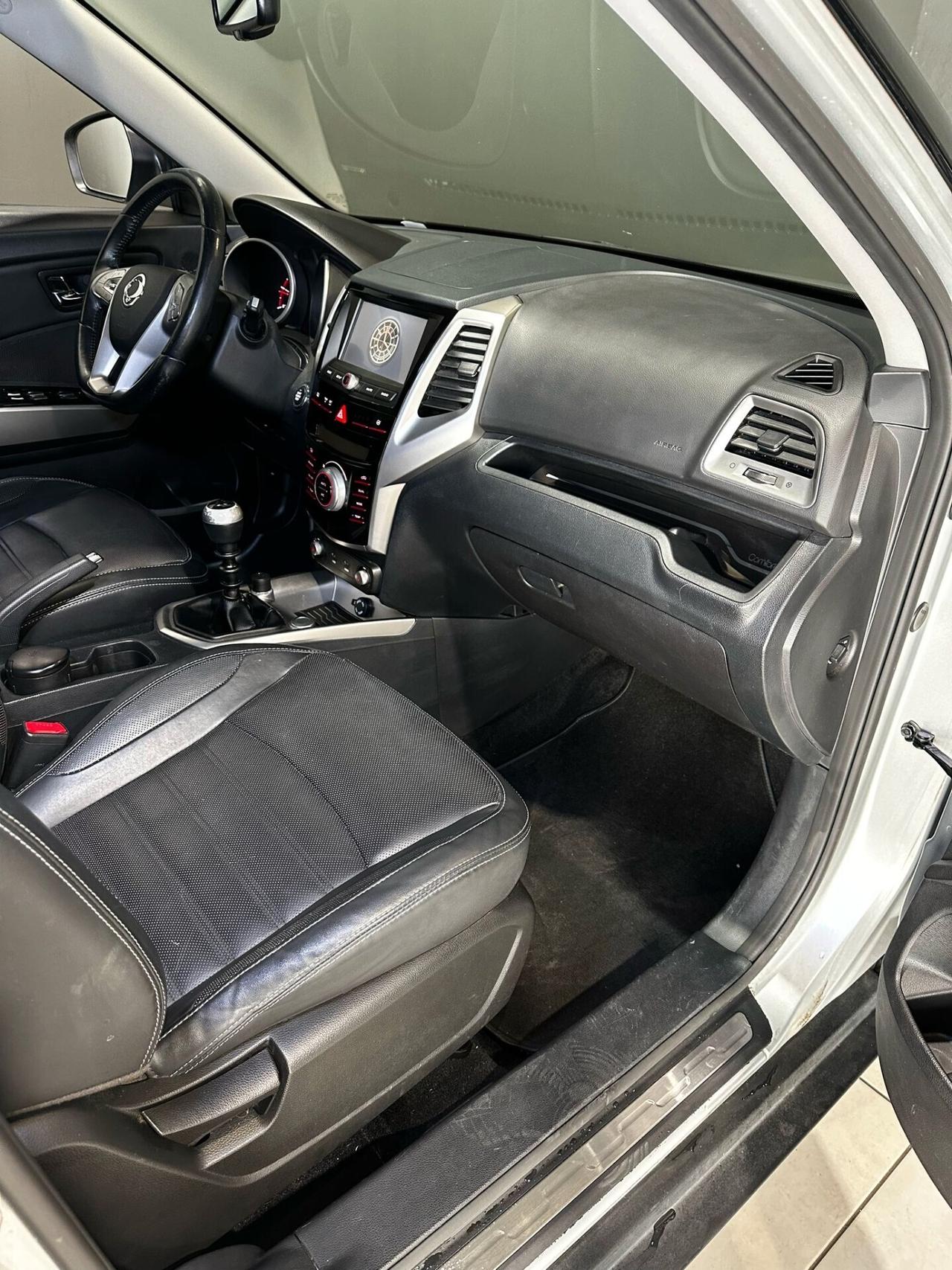 Ssangyong Tivoli 1.6d 2WD Be Visual Hot Aebs