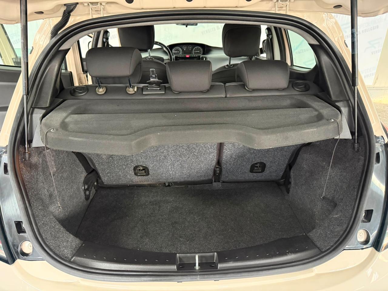 Lancia Ypsilon 1.3 Mjet 95cv 5 porte S&S Platinum