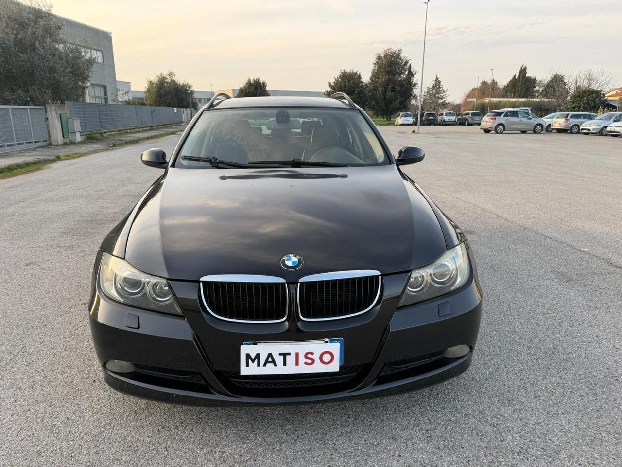 Bmw 320 D. Touring Cambio automatico