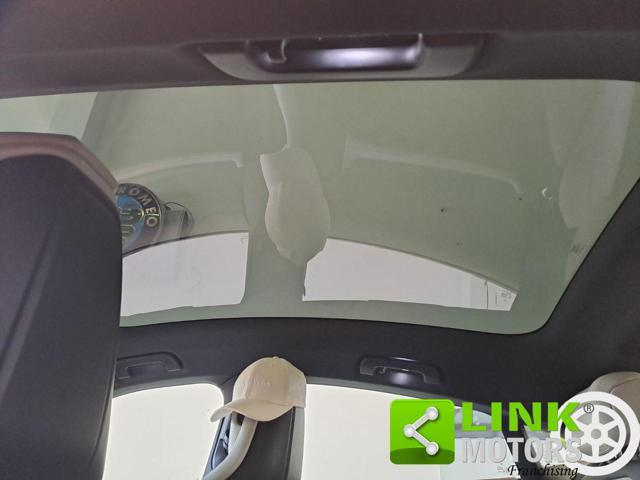 PORSCHE Taycan 4S Performance