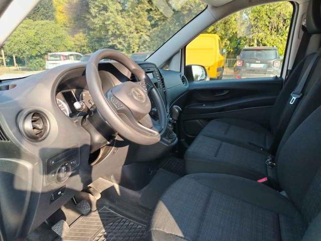 MERCEDES-BENZ VITO 111 CDI