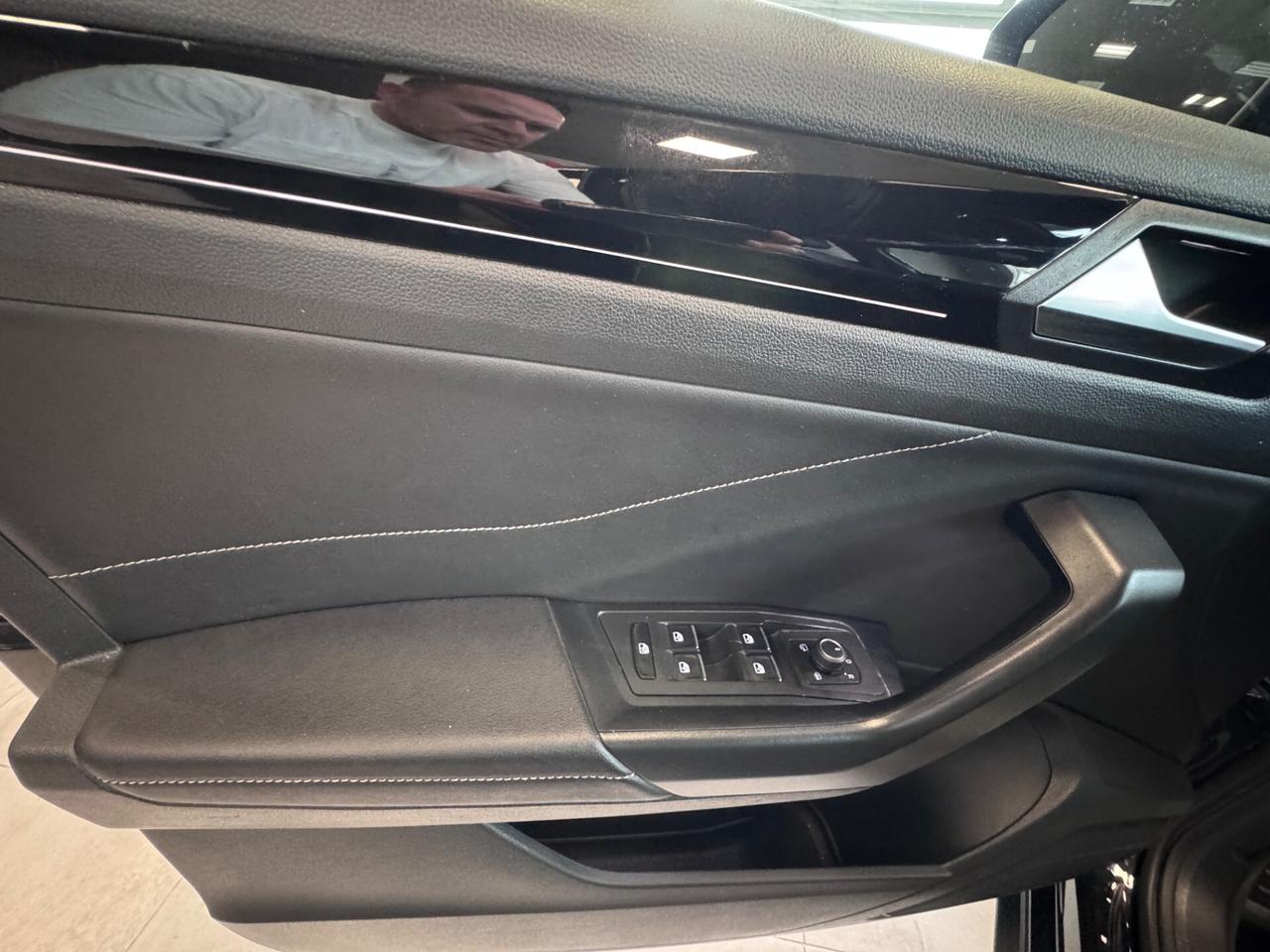 VOLKSWAGEN T ROC 2.0 TDI DSG R-LINE