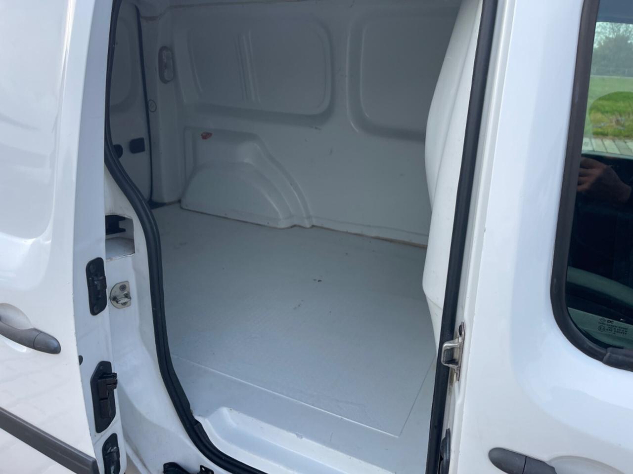 Renault Kangoo 1.5 dCi 110CV EDC 4p. Express Maxi Energy Ice