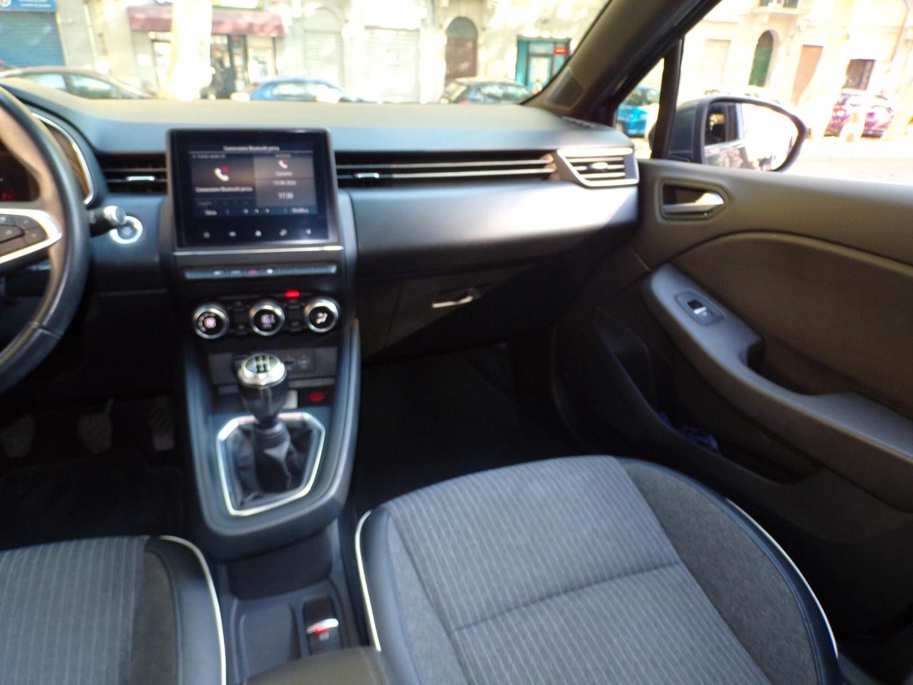 RENAULT CLIO INTENS 1 PROPRIETARIO | 85.500 KM | NOV.2019 BOOK SERVICE RENAULT | NEOPATENTATI