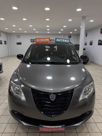 Lancia Ypsilon ecochic gold 2014