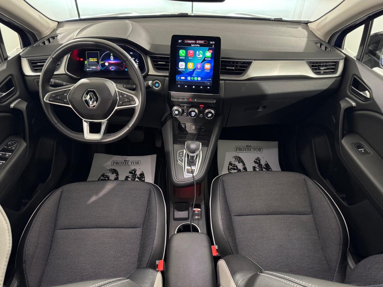 Renault Captur Plug-in Hybrid E-Tech 160 CV Initiale Paris