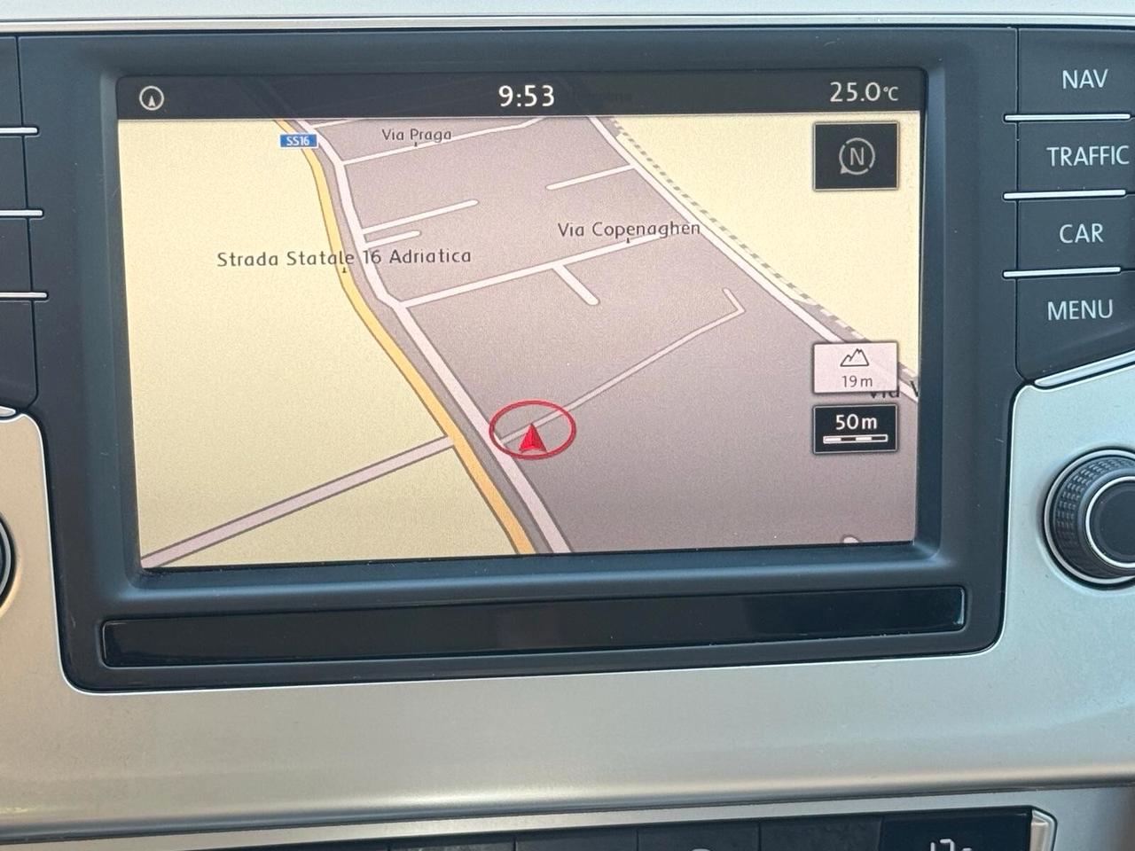 Volkswagen Passat Variant 2.0 TDI DSG Highline BlueMotion Technology