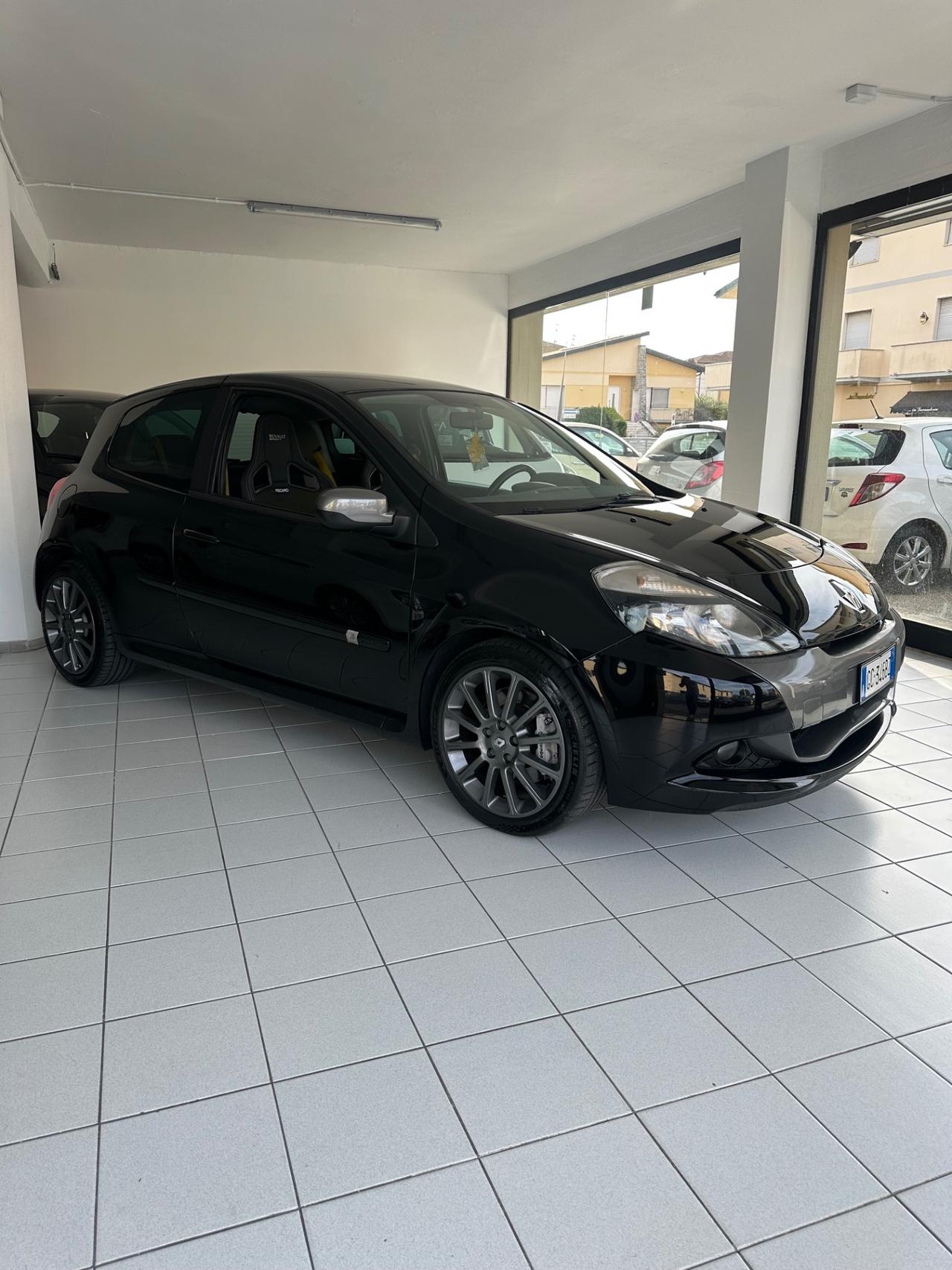 Renault Clio 2.0 16V 203CV 3 porte RS