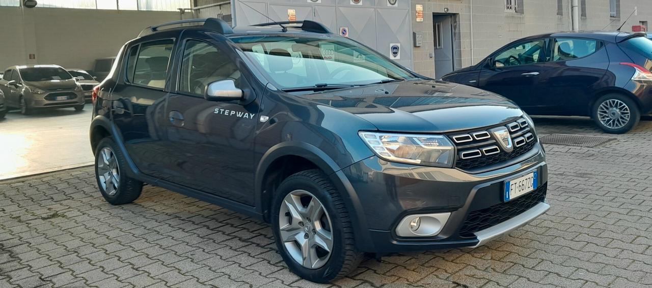 Dacia Sandero Stepway 0.9 TCe 90cv E6 NeopatentatiOK