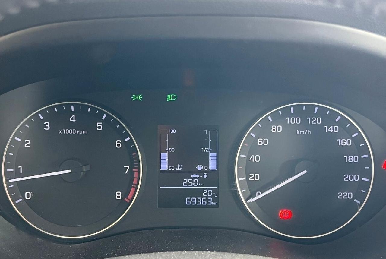 HYUNDAI i20 1.2 84 CV 5 porte comfort