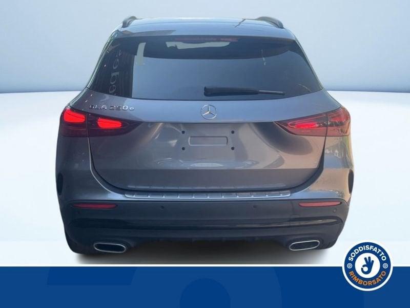 Mercedes-Benz GLA 250 E PLUG-IN HYBRID AUTOMATIC AMG line ADVANCED PLUS